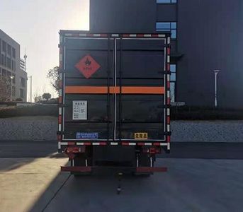 Cheng Liwei  CLW5121XRYE6 Flammable liquid box transport vehicle