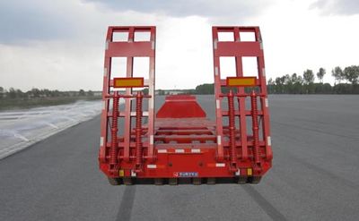 Speeffler GJC9401TDP Low flatbed semi-trailer