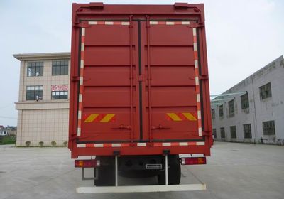 Haowo  ZZ5257XYKM56CGE1 Wing opening box car