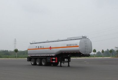 Jiulong  ALA9404GYY Oil transport semi-trailer