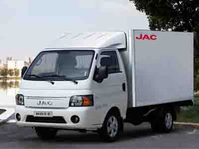 Jianghuai brand automobiles HFC5036XXYPV4K1B5 Box transport vehicle