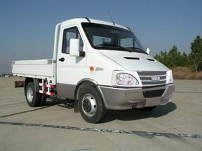 Iveco NJ1047SDM6 Iveco cargo truck