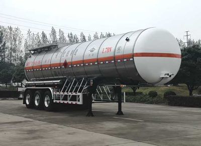 Hongtu  HT9400GRY7 Flammable liquid tank transport semi-trailer