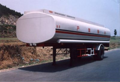 National Highway  JG9260GYY Oil transport semi-trailer