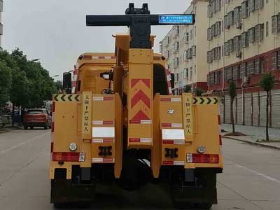 Cheng Liwei  CLW5180TQZC6 Obstacle clearing vehicle