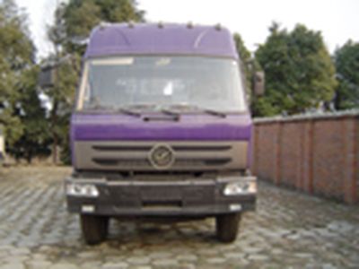 Dongfeng  EQ5240CCQW Grate type transport vehicle