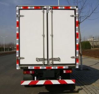 Nissan ZN5041XLCA5Z4 Refrigerated truck