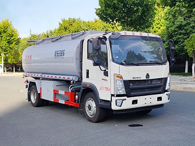 New Dongri  YZR5127GPGZ6 Ordinary liquid transport vehicles