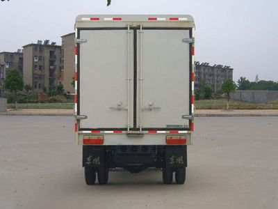 Dongfeng  EQ5030CCQL72DCAC Grate type transport vehicle