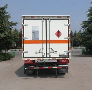 Chunxing  ZZT5040XRG6 Flammable solid box transport vehicle