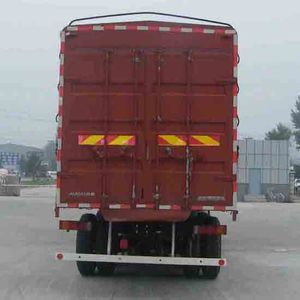 Foton  BJ5317VPPJJ2 Grate type transport vehicle