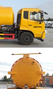 Xiangnongda  SGW5180GQWF Cleaning the suction truck