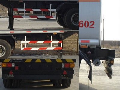 Fuxi  XCF9404GHY Chemical liquid transportation semi-trailer