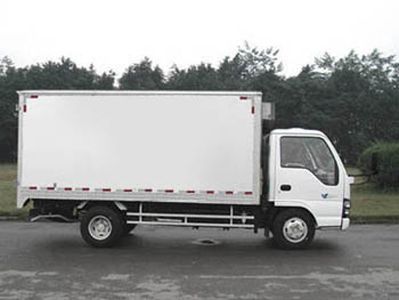 Isuzu  QL5070XLCHHXR Refrigerated truck