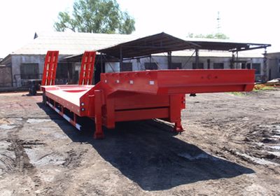 Sanshan  HSB9400TDP Low flatbed semi-trailer