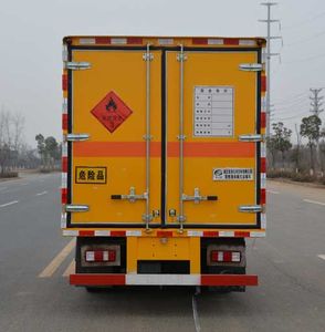 Duo Shi Xing  JHW5030XRYC Flammable liquid box transport vehicle