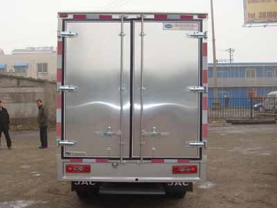 Jianghuai brand automobiles HFC5035XXYL3KT Box transport vehicle