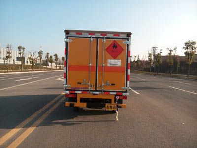 Jiangte brand automobiles JDF5031XRYBJ Flammable liquid box transport vehicle