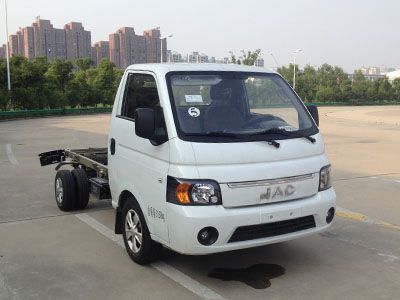 Jianghuai brand automobiles HFC5036XXYPV4K7B5V Box transport vehicle