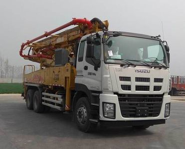 XCMG XZS5270THBWConcrete pump truck