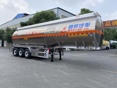 Changhua  HCH9400GRY50 Aluminum alloy flammable liquid tank transport semi-trailer