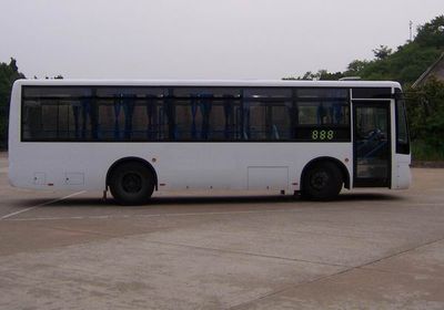 Yangtze River brand automobiles WG6940NQD City buses