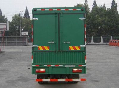 Dongfeng  EQ5150CCQL12DFAC Grate type transport vehicle