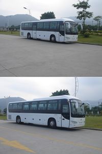 Jinlong  XMQ6120C2 coach