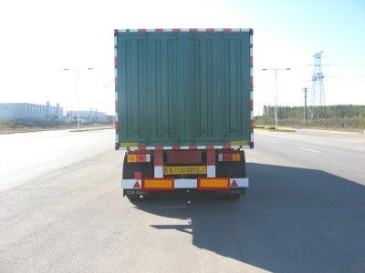 Chuanteng  HBS9392XXY Box transport semi-trailer