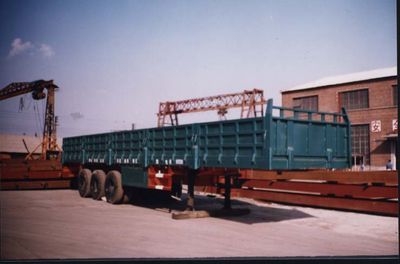 Xianda  XT9490 Semi trailer