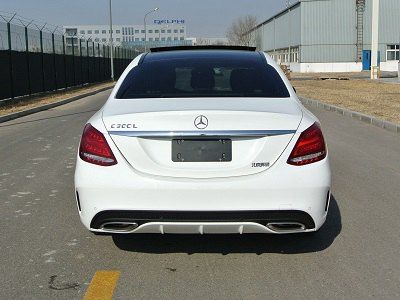 Mercedes Benz BJ7204GXL Sedan