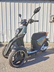 Yadi  YD1000DZK13C Electric tricycle