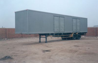 Penglai  PG9231XXY Box transport semi-trailer