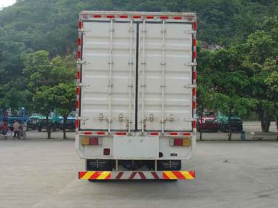 Liute Shenli  LZT5313XXYP2K2E3L11T4A92 Flat head box transport vehicle