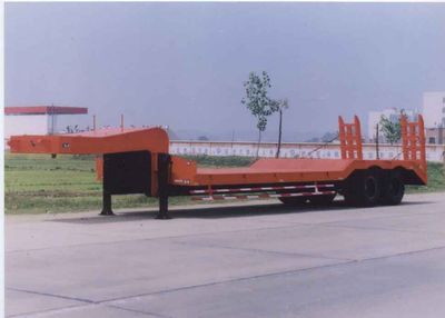 Dali DLQ9220TDPLow flatbed transport semi-trailer