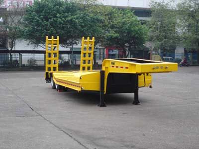 Chufei  CLQ9350TDP Low flatbed semi-trailer