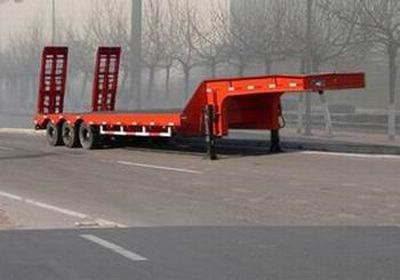 Taicheng  LHT9300TDP Low flatbed semi-trailer