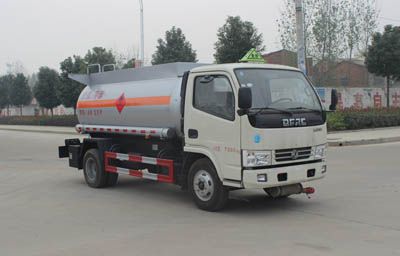 Runzhixing  SCS5070GRY Flammable liquid tank transport vehicle