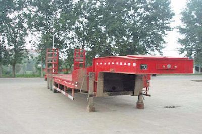 Zhaoxin CHQ9403TDPLow flatbed semi-trailer