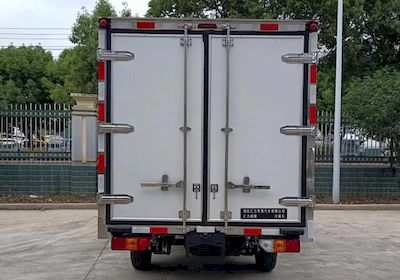 Huiliwei  VVV5028XLC6WL Refrigerated truck