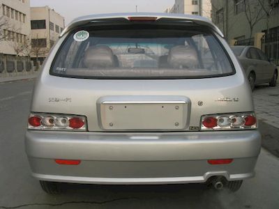 Xiali  TJ7102BE4 Sedan