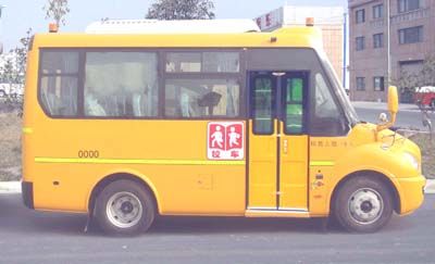 Dongfeng  EQ6580ST2 School buses exclusively for primary school students