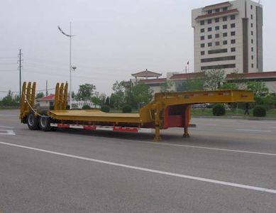 CIMCZJV9300TDPYKLow flatbed transport semi-trailer