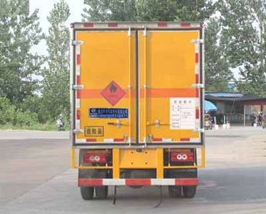 Cheng Liwei  CLW5081XRYB5 Flammable liquid box transport vehicle