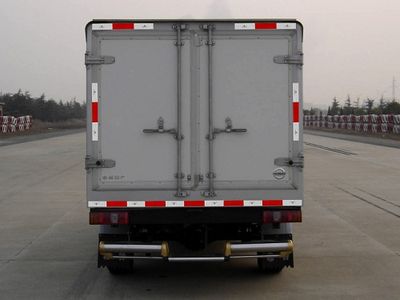 Nissan ZN5032XLCF2G Refrigerated truck