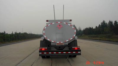 Chufei  CLQ5163GYY3 Oil tanker