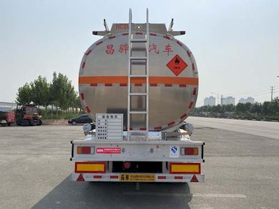 Changhua  HCH9400GYY43 Aluminum alloy oil transport semi-trailer