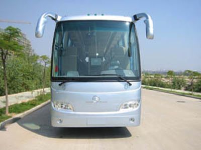 Jinlv  XML6120E2AW Sleeper coach