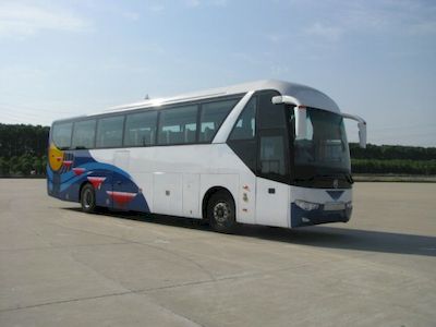 Dongfeng  EQ6121L4D1 coach