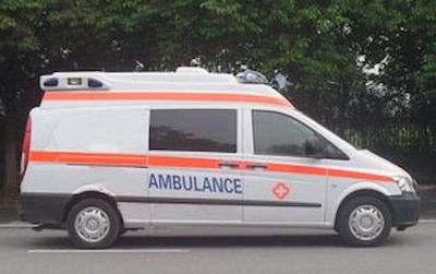 Tiantan  BF5032XJH ambulance